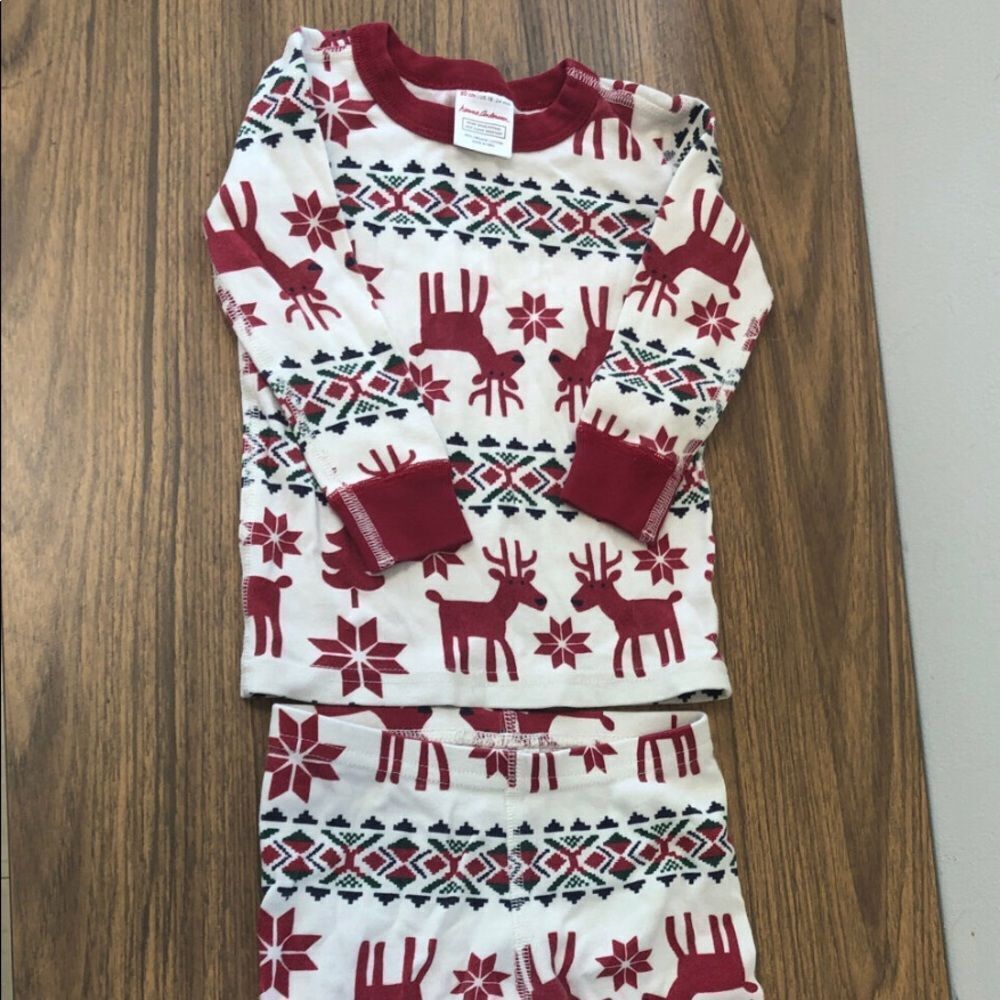 Hanna Andersson Festive Red and Cream Pajama Set